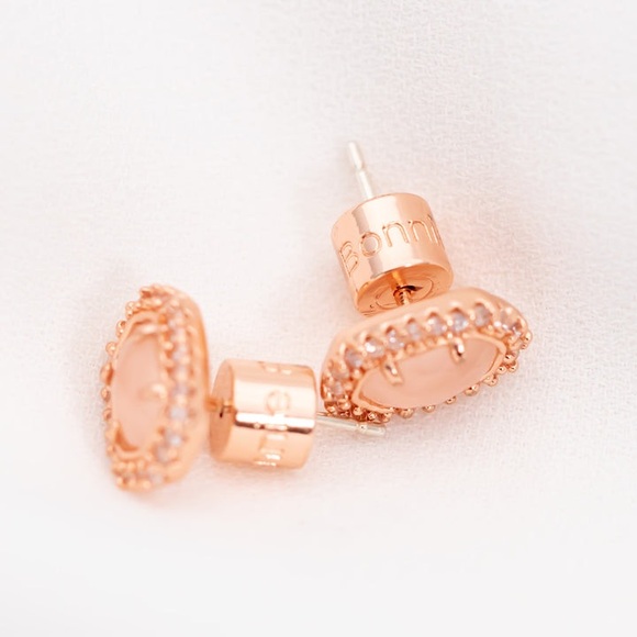 🆕 Alicia Bonnie Los Angeles “Destiny” Rose Gold Stud Earrings w/Box & Dust Bag - Picture 12 of 12